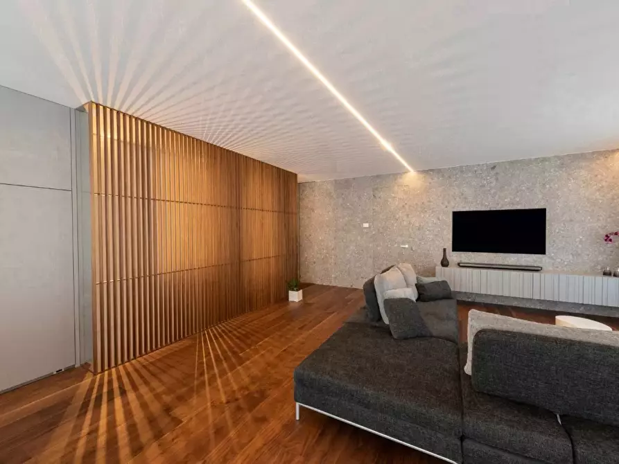 Immagine 10 di Attico in vendita  in Via Roma, 70 a Mogliano Veneto