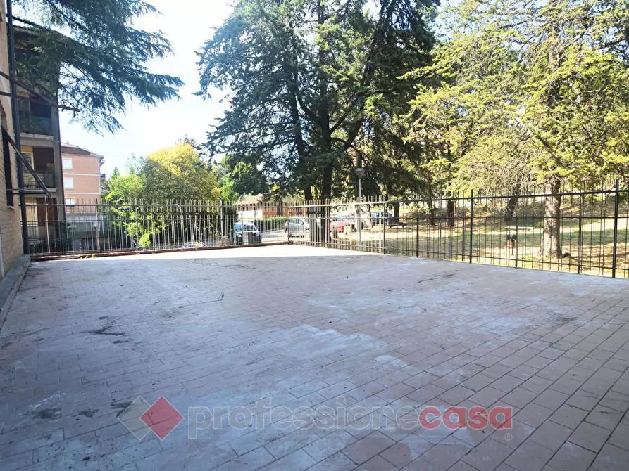Immagine 6 di Appartamento in vendita  in Via Mentana a Perugia