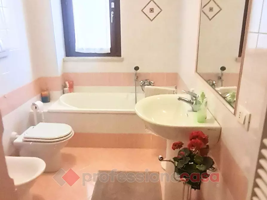 Immagine 10 di Appartamento in vendita  in Strada dei Palazzi a Torgiano