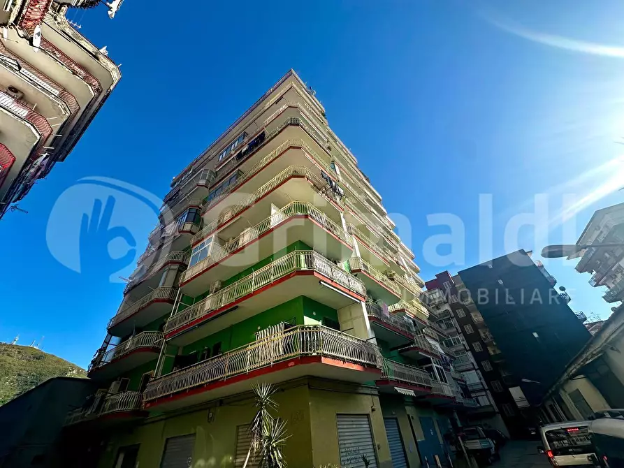 Immagine 34 di Appartamento in vendita  in Via domenico padula, 121 a Napoli