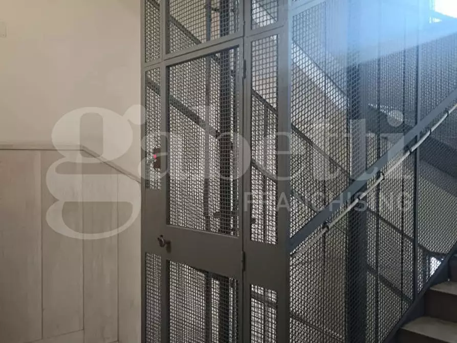 Immagine 21 di Appartamento in vendita  in Via DANTE, 184 a Taranto