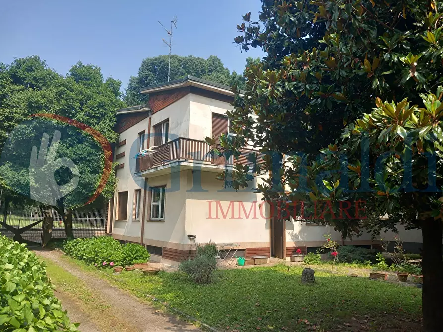 Immagine 20 di Villa in vendita  in Via Dante Alighieri, 15 a Limbiate