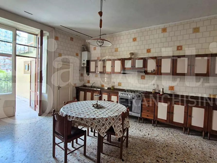 Immagine 47 di Appartamento in vendita  in Corso Umberto I, 94 a Torre Annunziata