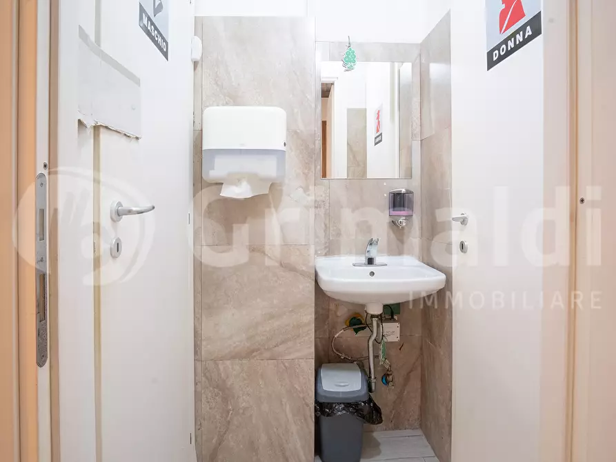 Immagine 17 di Bar / Ristorante in vendita  in Via Aurelia, 411/413 a Roma