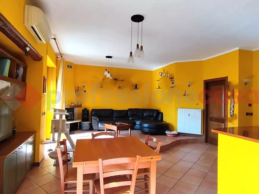 Immagine 5 di Appartamento in vendita  in Via martiri della libertÃ , 1 a Locate Di Triulzi