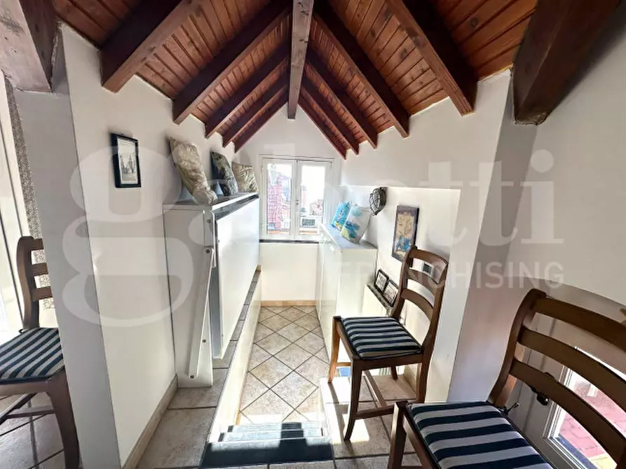 Immagine 7 di Appartamento in vendita  in Via Pertica a Finale Ligure