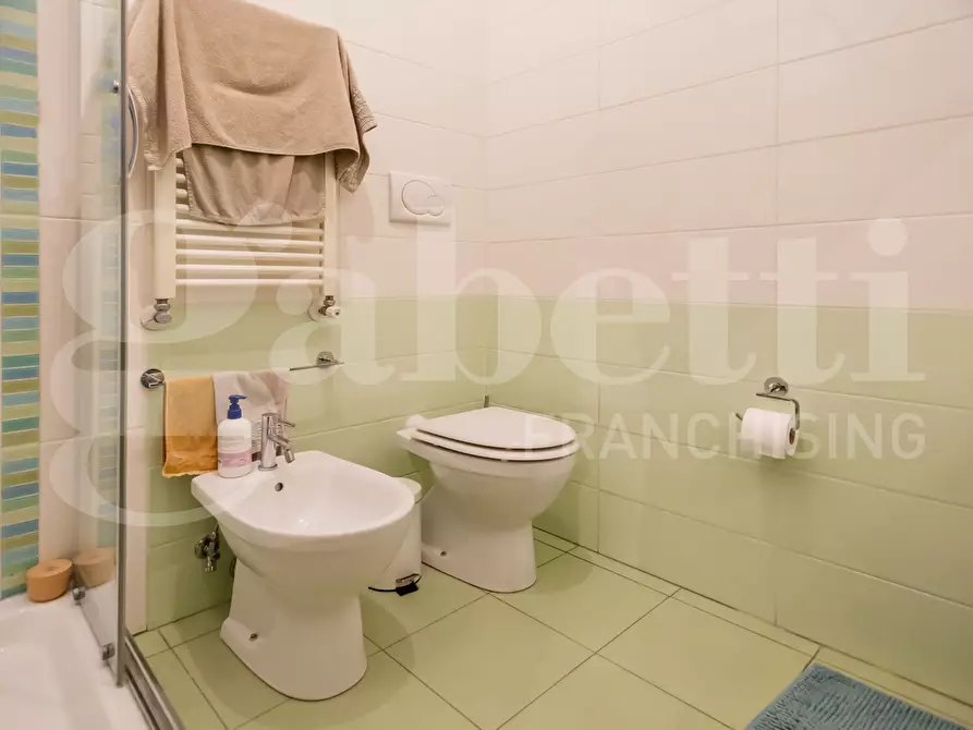 Immagine 25 di Appartamento in vendita  in Via Lucio II a Roma