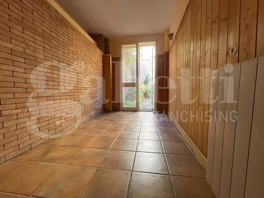 Immagine 9 di Appartamento in vendita  in Piazza S. Conca, 24 a Gaeta