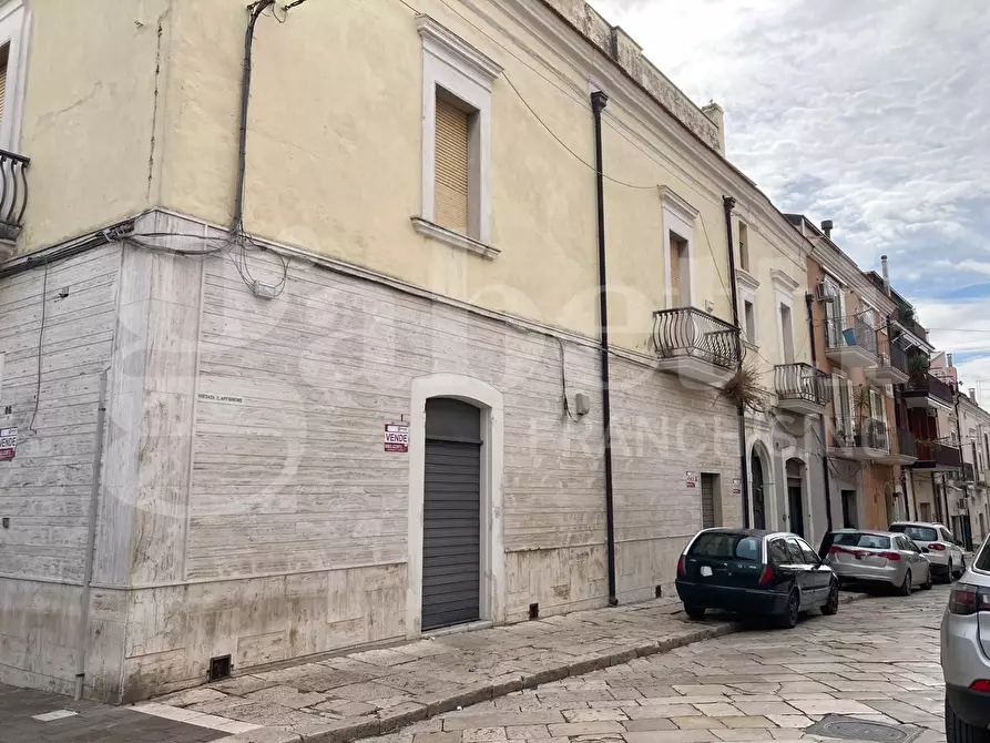 Immagine 3 di Negozio in vendita  in Corso giacomo matteotti, 86 a Torremaggiore