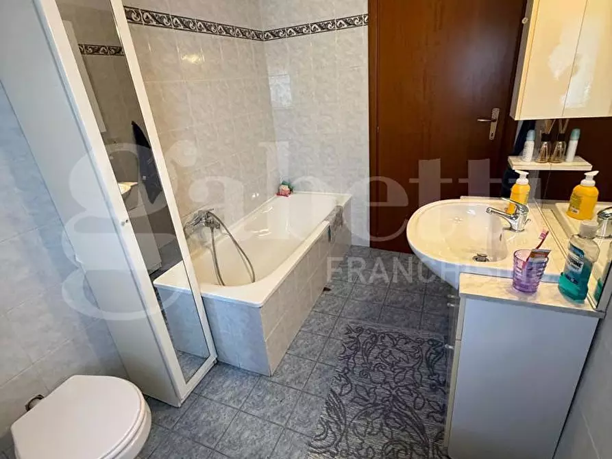 Immagine 19 di Appartamento in vendita  in Via MAJORANA, SNC a Rieti