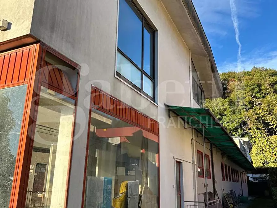 Immagine 13 di Capannone industriale in vendita  in Via Gasdotto, 24-26 a Valdagno