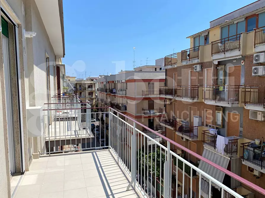 Immagine 28 di Appartamento in affitto  in Via Vittorio Veneto a Trani