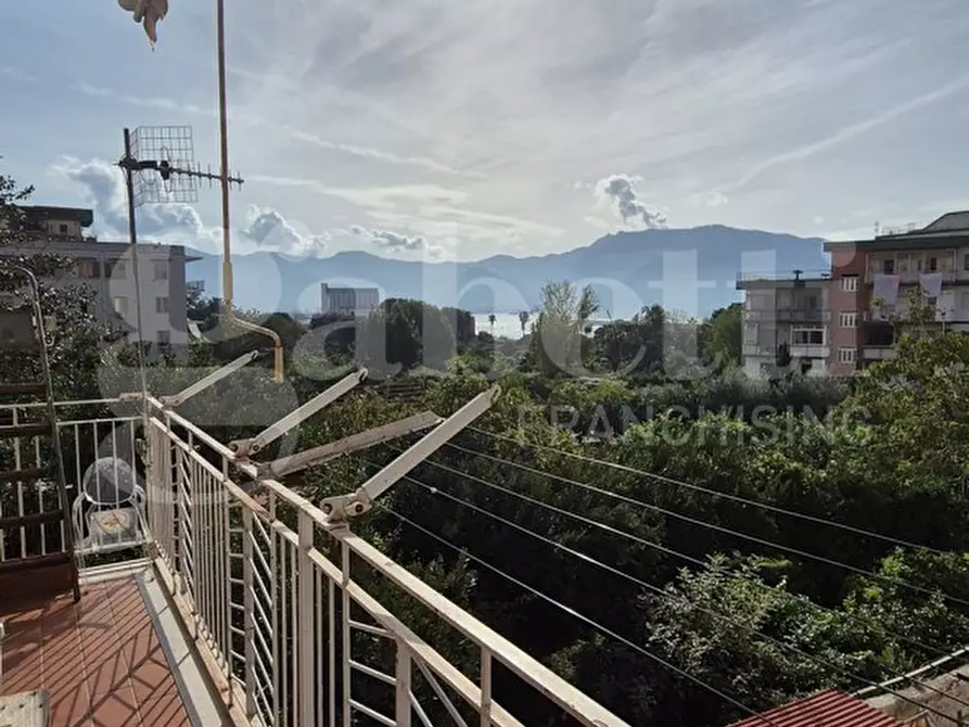 Immagine 38 di Appartamento in vendita  in Corso Umberto, 93 a Torre Annunziata
