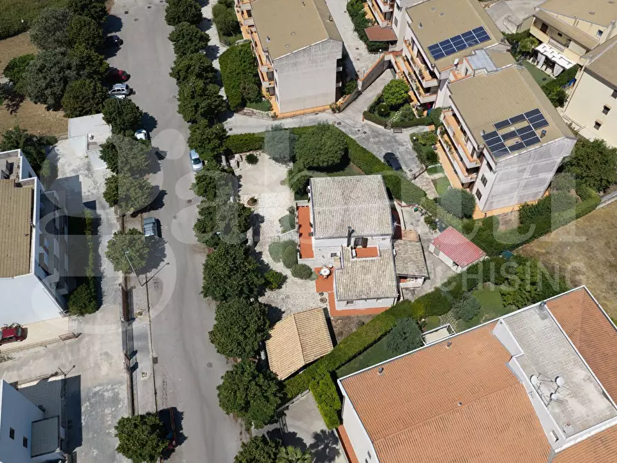 Immagine 47 di Villa in vendita  in Via Livatino, 18 a Ragusa