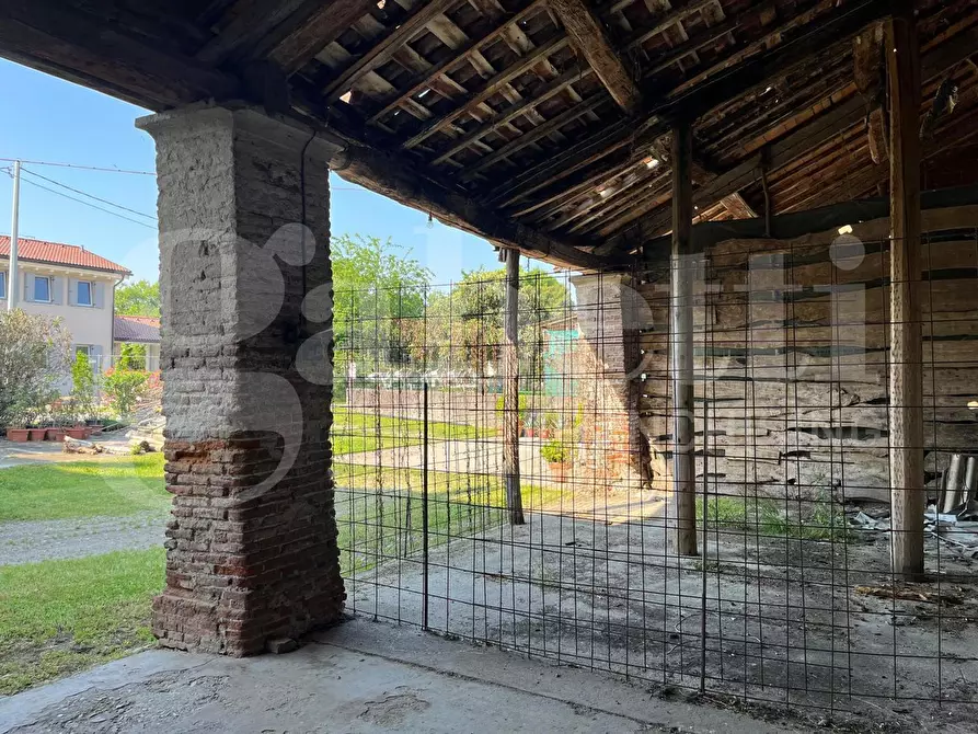 Immagine 3 di Rustico / casale in vendita  in Via Casonetto, 41 a Pozzoleone