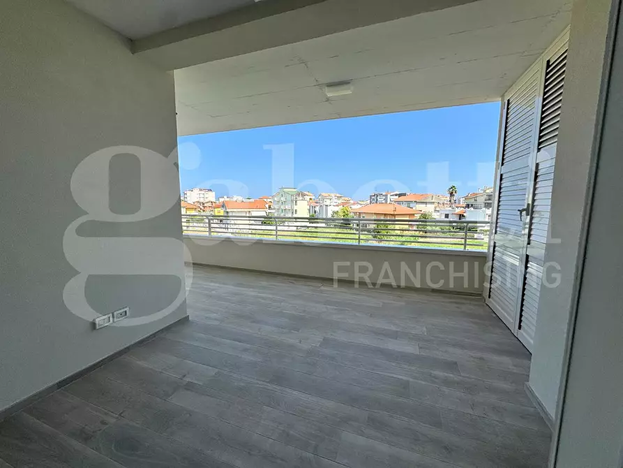 Immagine 17 di Appartamento in vendita  in Via Isonzo, snc a Tortoreto