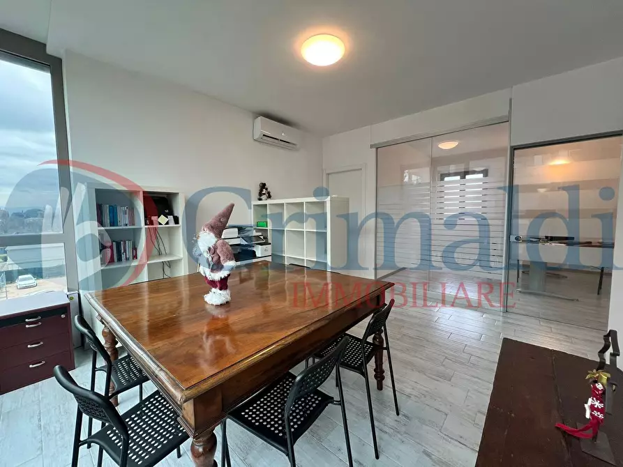 Immagine 4 di Ufficio in affitto  in Via luigi einaudi a Corciano