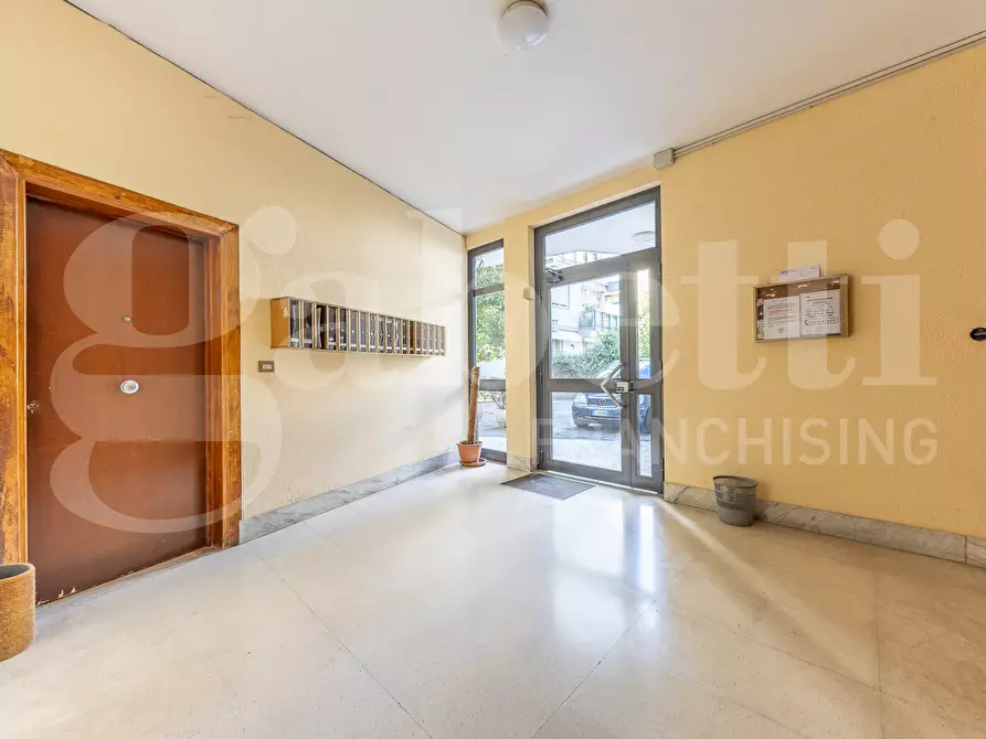 Immagine 45 di Attico in vendita  in Via Pietro Maffi, 144 a Roma