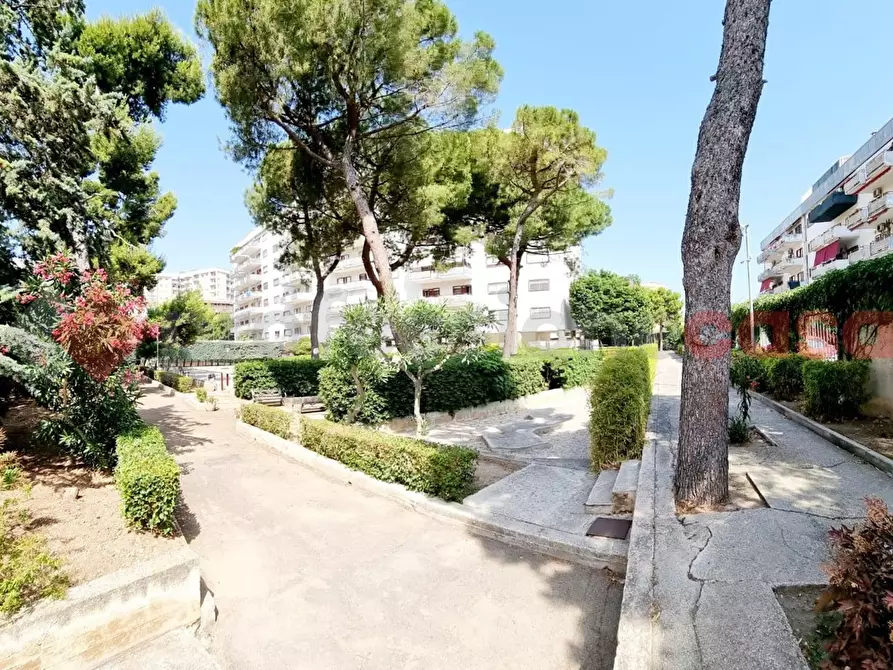 Immagine 11 di Appartamento in vendita  in Via SCHUMAN, 15 a Bari