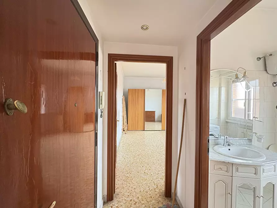 Immagine 16 di Appartamento in vendita  in Via Di Dragone, 71 a Roma