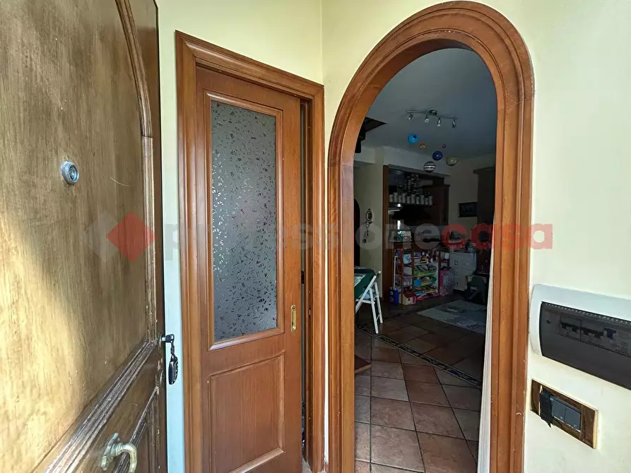 Immagine 9 di Appartamento in vendita  in Via Vecchia di Marino a Grottaferrata