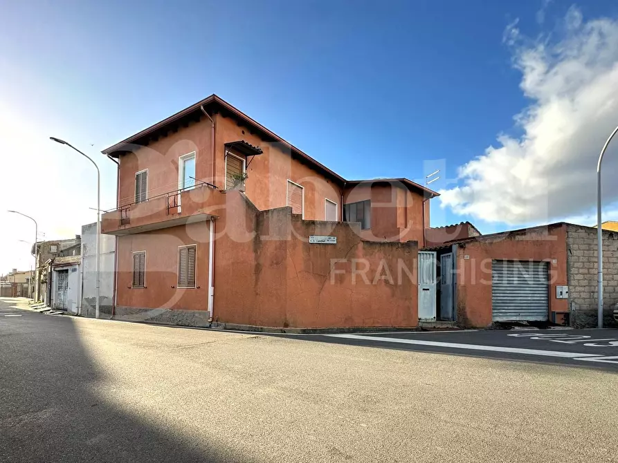 Immagine 1 di Casa indipendente in vendita  in Via Cavour, 38 a Villasor