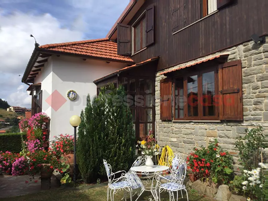 Immagine 3 di Villa in vendita  in Via POGGIO TESORO a Pelago