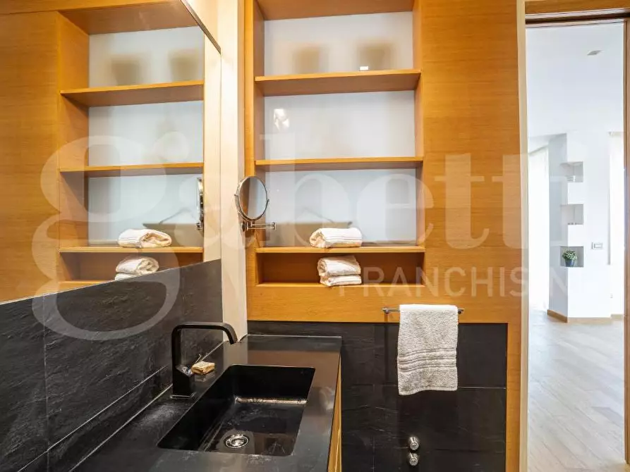 Immagine 7 di Appartamento in affitto  in Via Zara a Trani