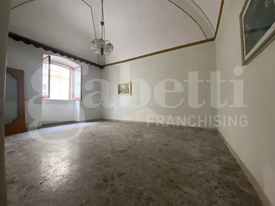 Immagine 3 di Appartamento in vendita  in Via Gramsci, 1 a Acquaviva Delle Fonti