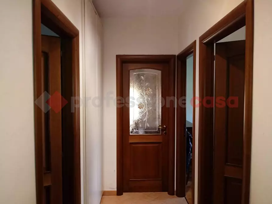 Immagine 3 di Appartamento in vendita  in Via 2 maggio a Castel Ritaldi