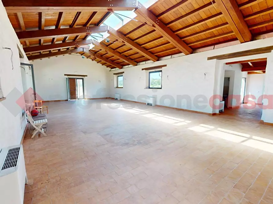 Immagine 11 di Palazzo in vendita  in Via del Ponte Pisano, 217 a Roma