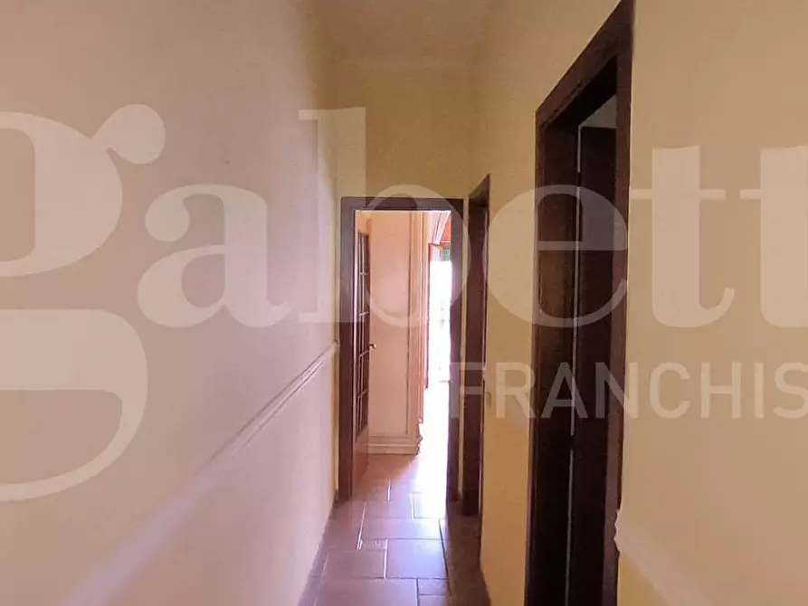 Immagine 10 di Appartamento in vendita  in Via stadera a Napoli