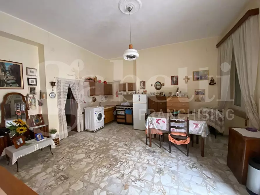 Immagine 3 di Appartamento in vendita  in Via Achille Grandi a San Severo