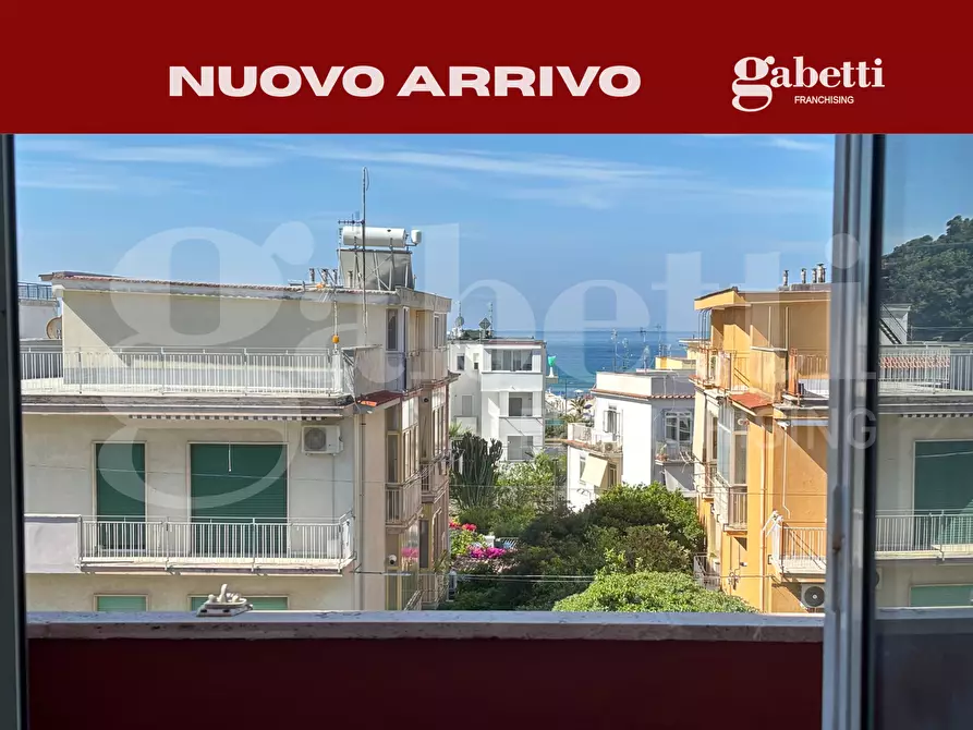 Immagine 1 di Appartamento in vendita  in Corso Italia, 12 a Gaeta