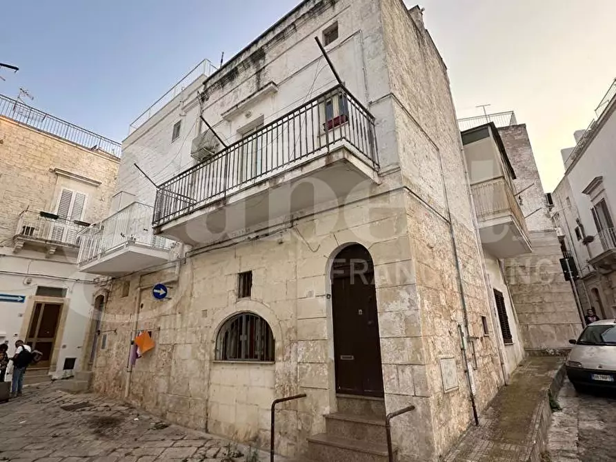 Immagine 1 di Casa indipendente in vendita  in Vico Francesco Calamo a Ostuni