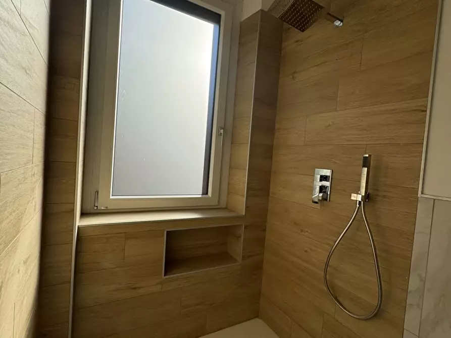 Immagine 36 di Appartamento in vendita  in Via Monforte, 14 a Torino