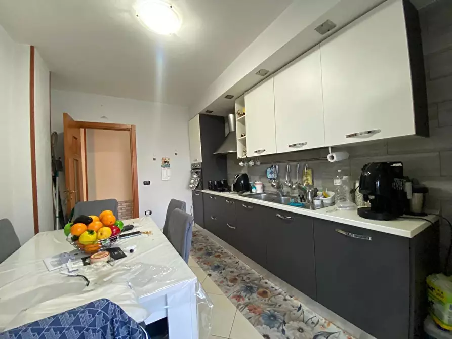 Immagine 7 di Appartamento in vendita  in Via Onorevole Ignazio Caruso, 44 a Acerra