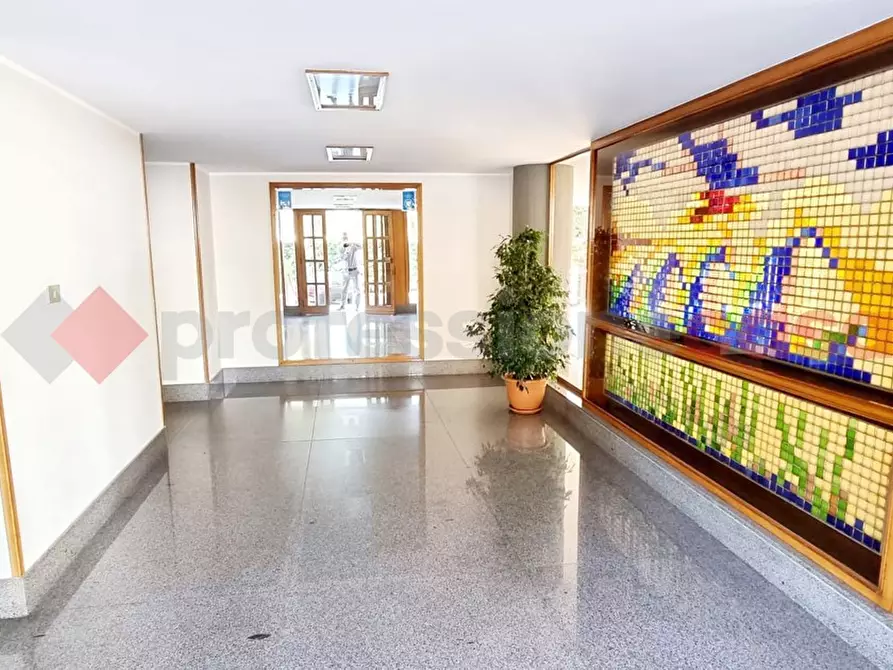 Immagine 13 di Appartamento in vendita  in Via SCHUMAN, 15 a Bari