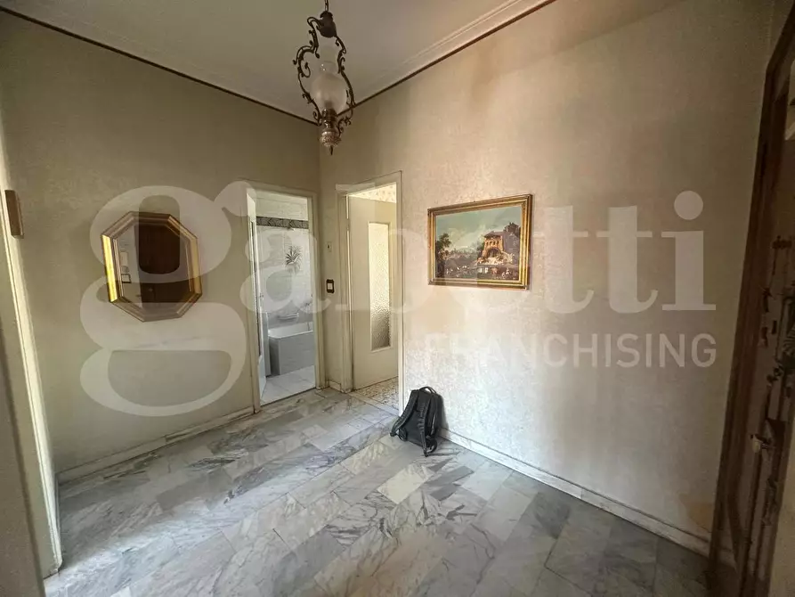 Immagine 5 di Appartamento in vendita  in Via RENATO MARTORELLI, 57 a Torino