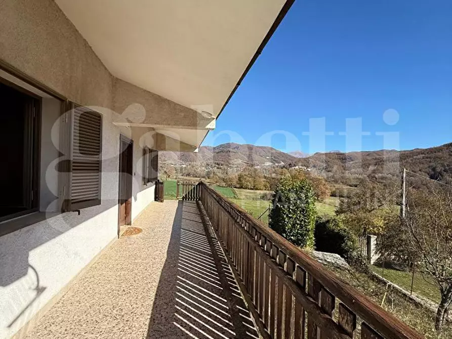 Immagine 6 di Villa in vendita  in Via capitani, 9 a Cittareale