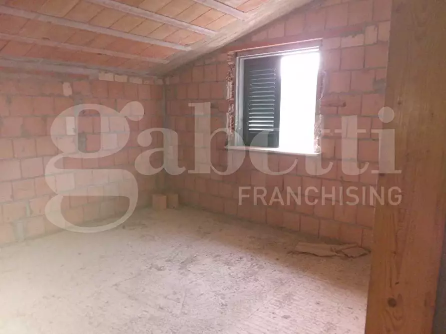 Immagine 13 di Villetta a schiera in vendita  in Via della Madonna, 0 a Campli