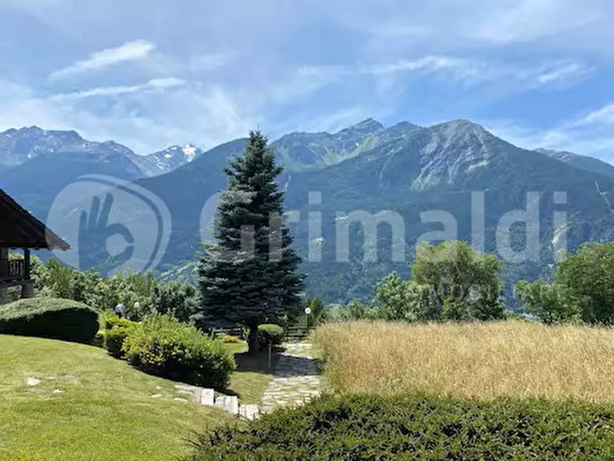 Immagine 4 di Appartamento in vendita  in Via frazione Villarisson, 13 a La Salle