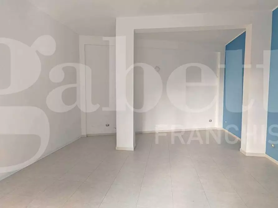 Immagine 9 di Appartamento in vendita  in Via Gorizia a Trani