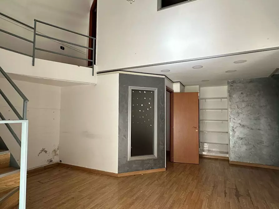 Immagine 4 di Negozio in affitto  in Corso Roma, 58 a San Giorgio A Cremano