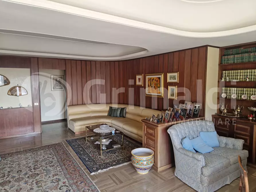Immagine 9 di Appartamento in vendita  in Via Nuova Panoramica dello stretto, 1020 a Messina