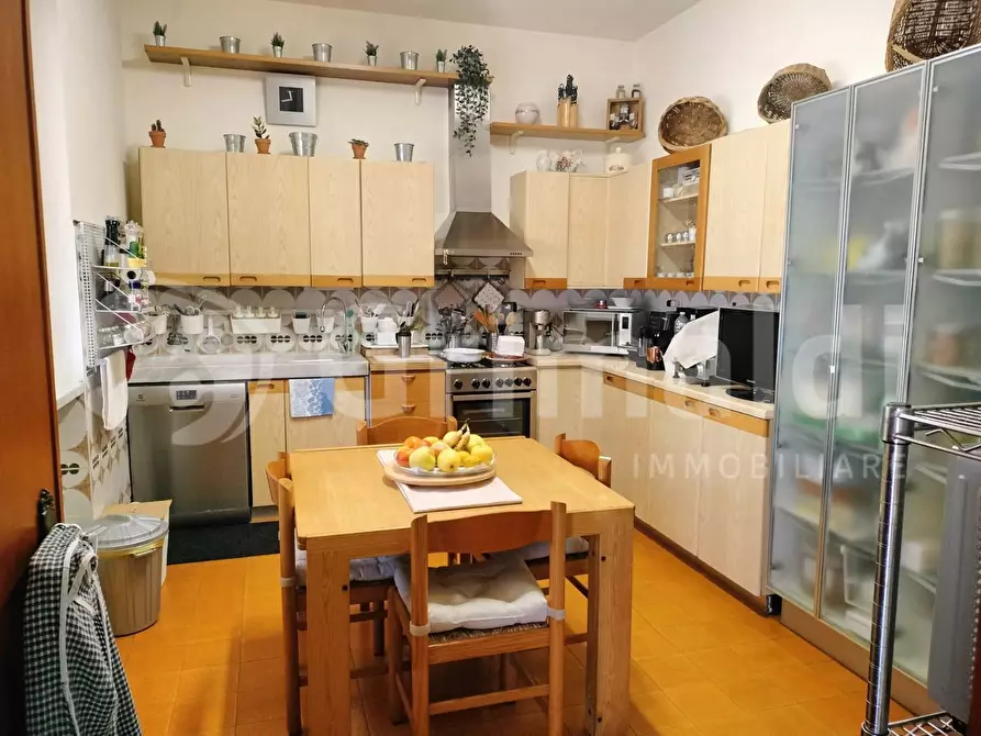 Immagine 10 di Villa in vendita  in Via ALTETA a Massa