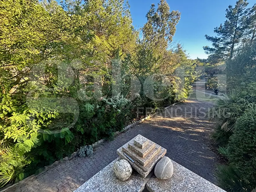 Immagine 2 di Casa trifamiliare in vendita  in LocalitÃ  Perdu Sarigu, snc a Teulada