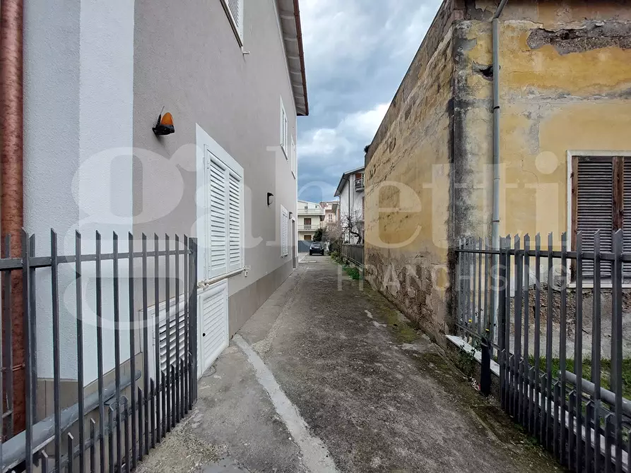 Immagine 29 di Casa indipendente in vendita  in Viale Vittoria, 205 a Alba Adriatica