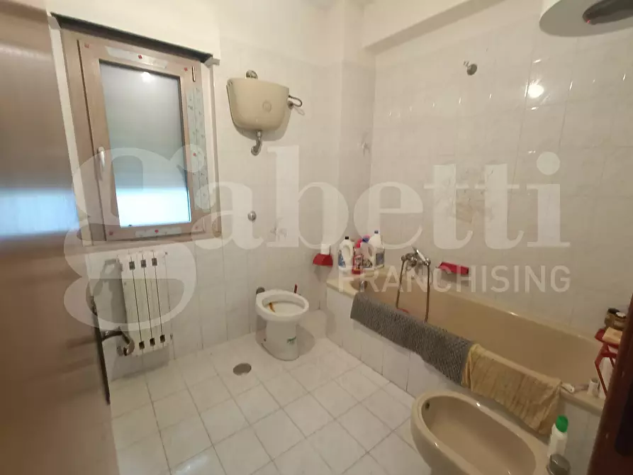 Immagine 17 di Appartamento in vendita  in Viale Cassiodoro, 2 a Squillace