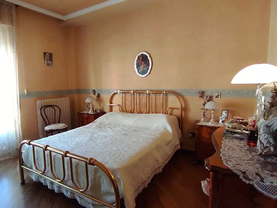 Immagine 12 di Appartamento in vendita  in Via MONTEBELLO a San Severo